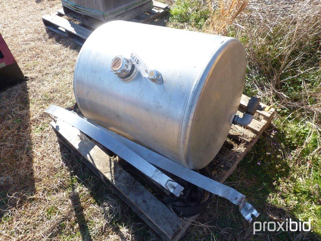 WET-LINE TANK FOR (TRACTOR TRUCK)