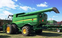 JOHN DEERE S670S STS COMBINE W/ 4WD DUALS/GREENSTART 3 SN# 0201010307115 (H