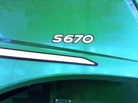 JOHN DEERE S670S STS COMBINE W/ 4WD DUALS/GREENSTART 3 SN# 0201010307115 (H