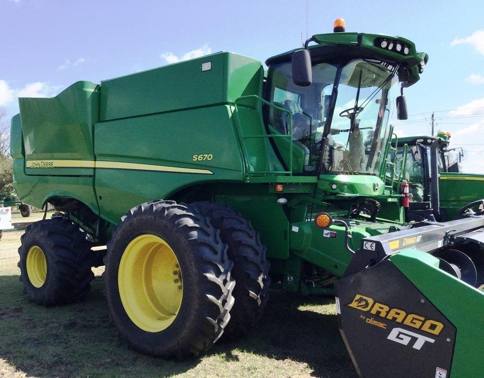 JOHN DEERE S670S STS COMBINE W/ 4WD DUALS/GREENSTART 3 SN# 0201010307115 (H