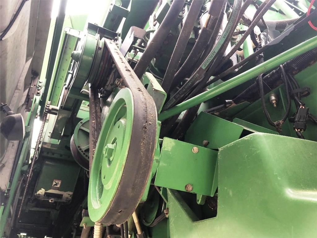 JOHN DEERE 9660 STS COMBINE 4WD DUALS SN# H096605721329