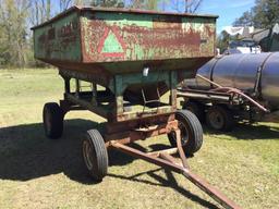 GREEN PARKER 150 BU. GRAVITY WAGON