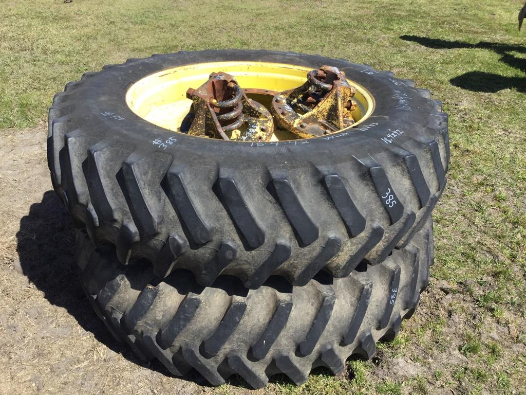 18X4X42'' DUALS W/ HUBS