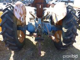FORD 4000 TRACTOR 2WD, OPEN STATION **BAD CLUTCH**