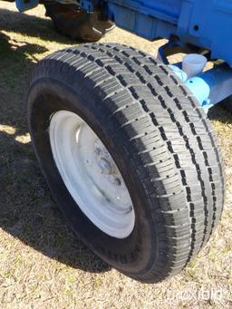 FORD 5000 2WD OPEN-STATION TRACTOR (HRS: 930 SHOWING)