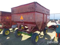 UNVERFERTH MCCURDY GRAIN TRAILER W/ JOHN DEERE RUNNING GEAR