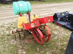MECHANICAL 1-ROW TRANSPLANTER W/ 50 GALLON TANK