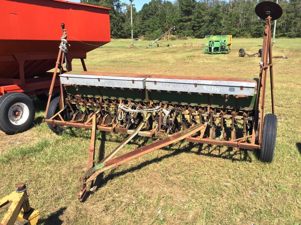 12FT. JOHN DEERE SEED DRILL W/ LITTLE SEED BOX
