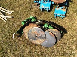 (4) JD NO-TILL CULTIVATOR
