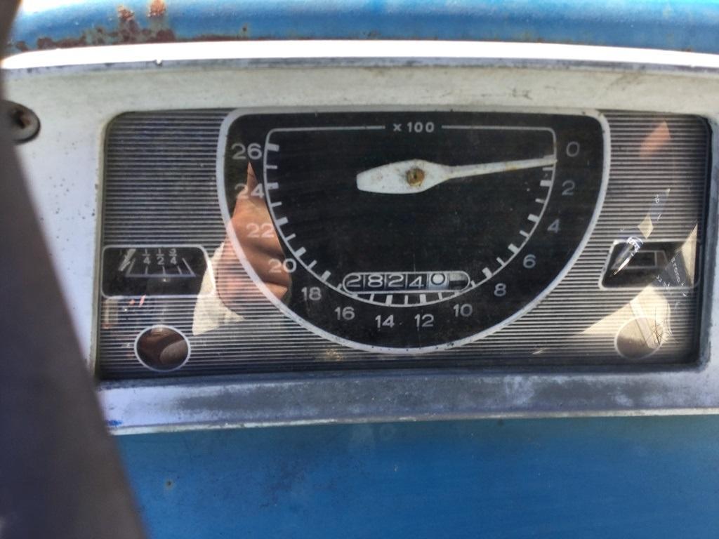 FORD 2000 TRACTOR