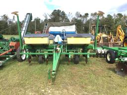 JOHN DEERE 7000 4 ROW PLANTER 38 IN. ROW