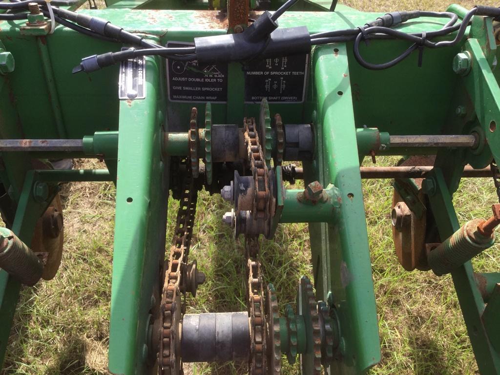JOHN DEERE 7000 4 ROW PLANTER 38 IN. ROW