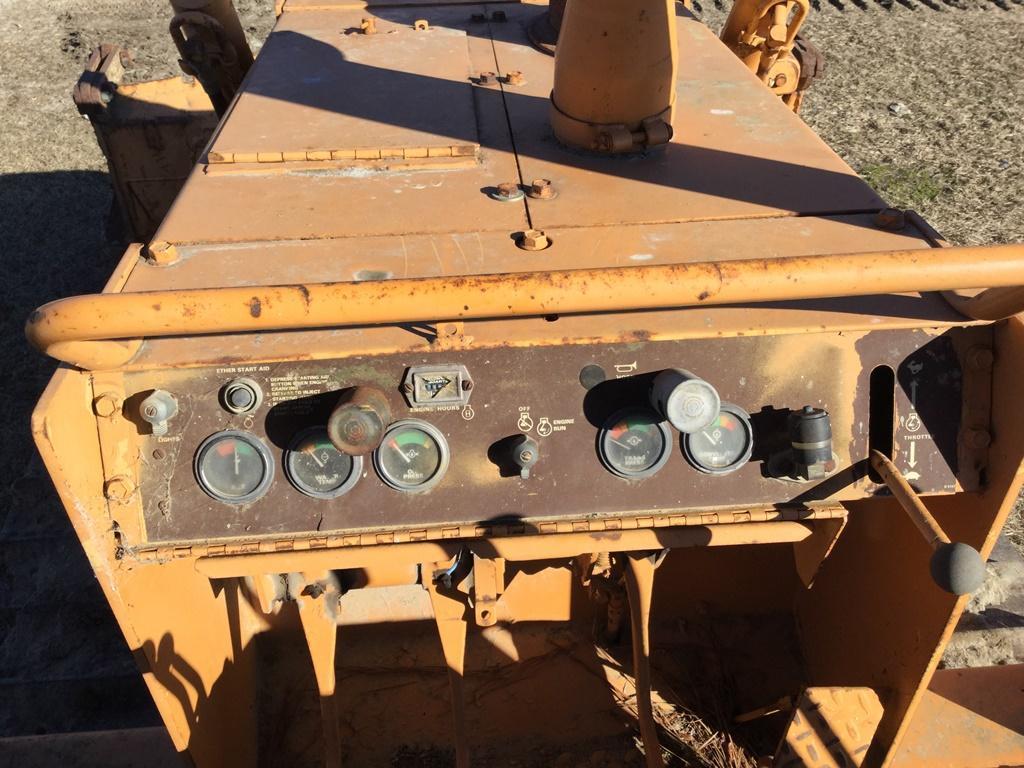 CASE 850D BULL DOZER LONG TRACK 6-WAY BLADE OPEN-STATION W/ NEW TRACKS, SPROCKETS, CHAINS, RAD WITH