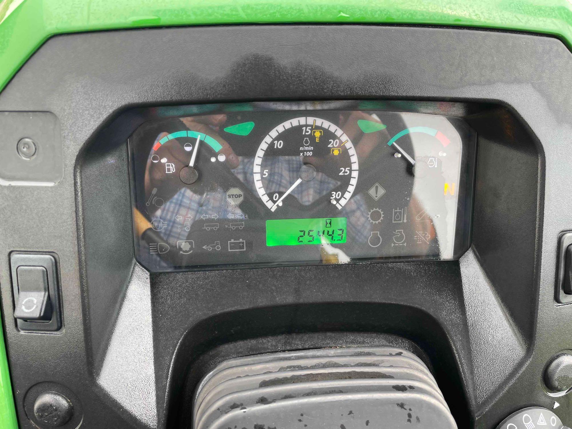 John Deere 5075E 4WD open station w/ left hand reverser 2544.3 hrs (still in use, hours may increase