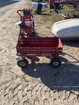 Radio Flyer Red Wagon