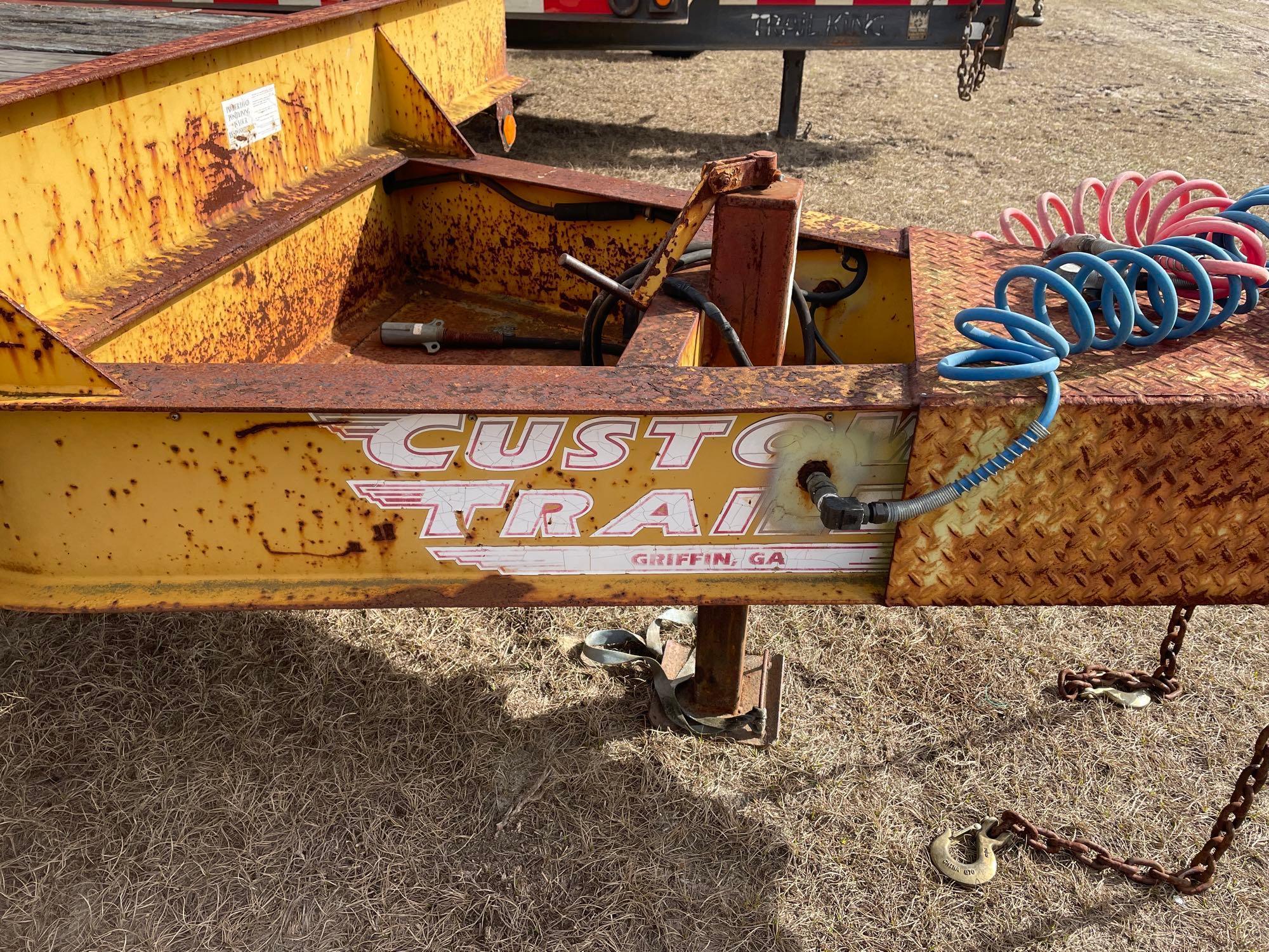 BUMPER PULL TRAILER