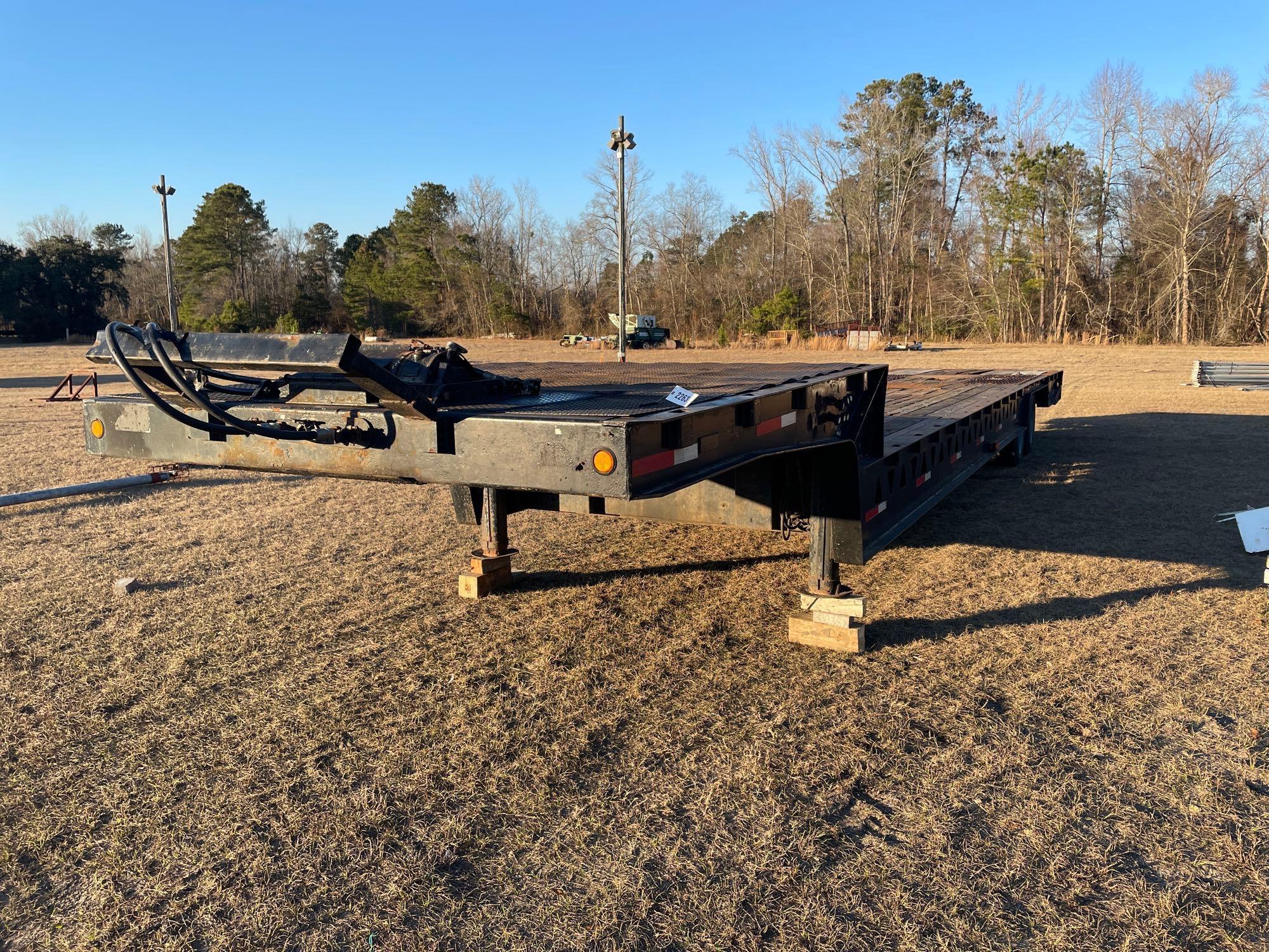 1999 Trail King Trailer