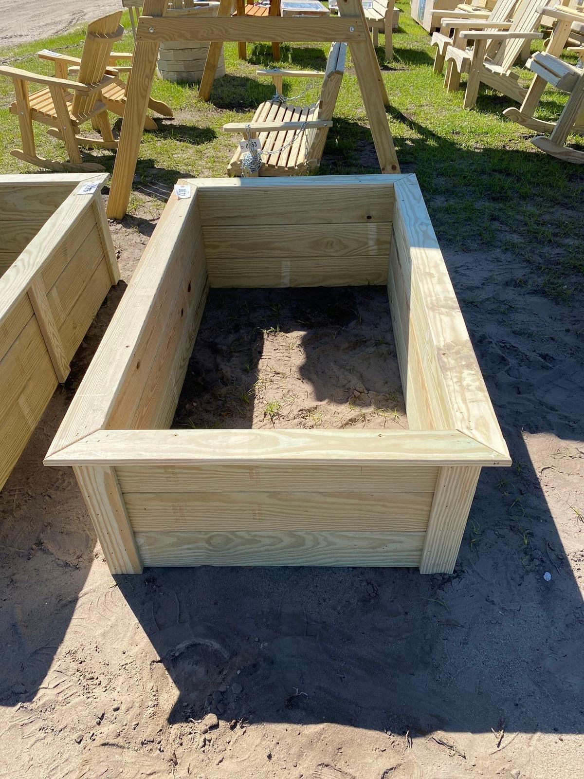 Garden Box / Planter