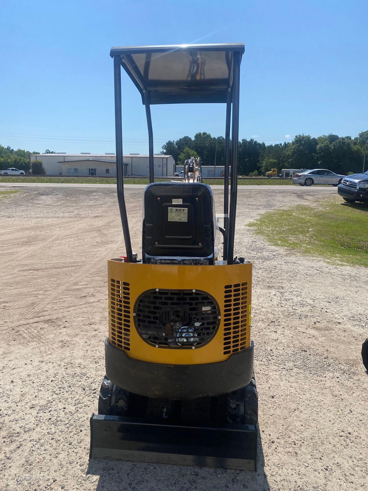 AGT EXCAVATOR H12R