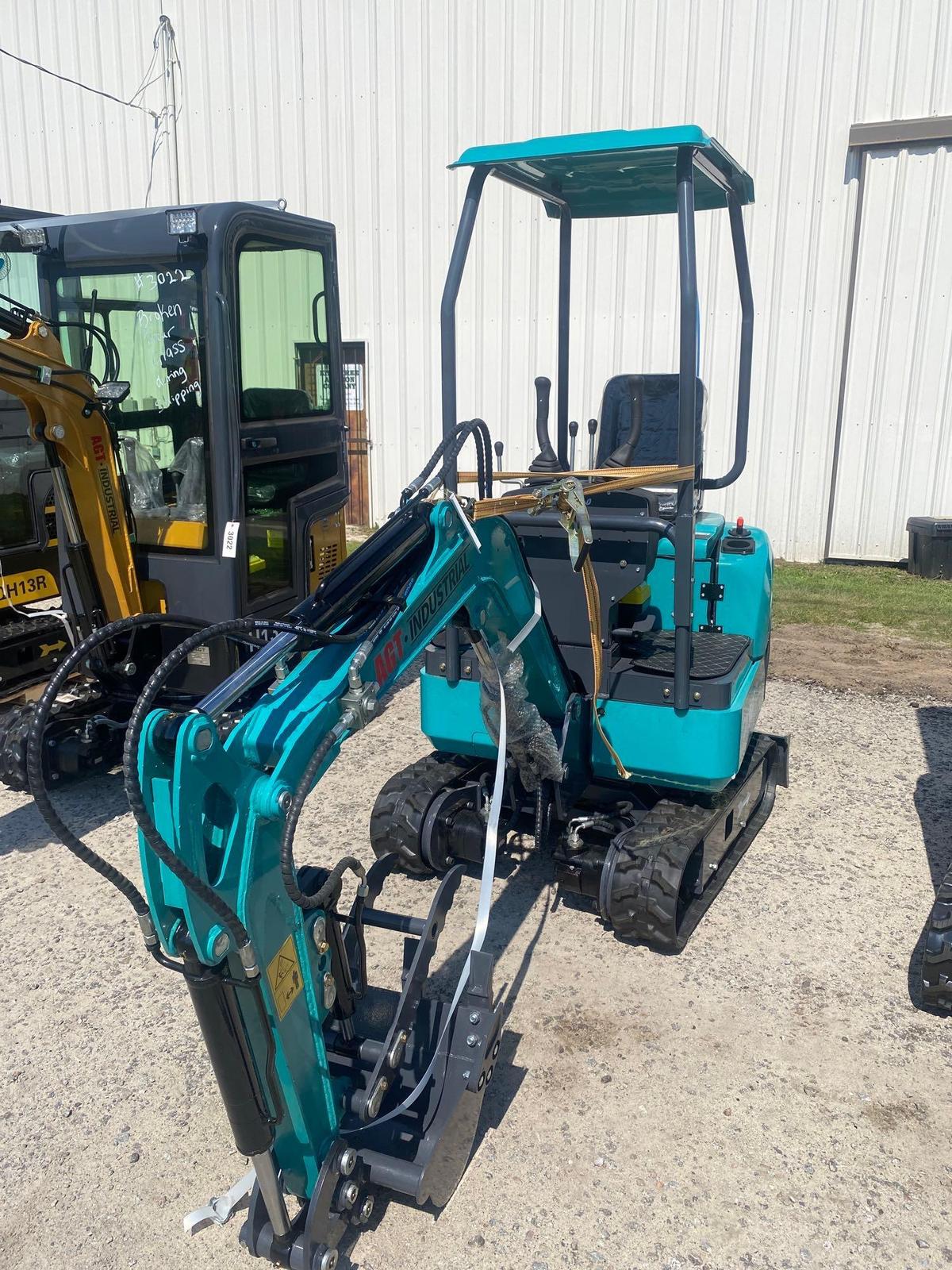 AGT EXCAVATOR QK16R