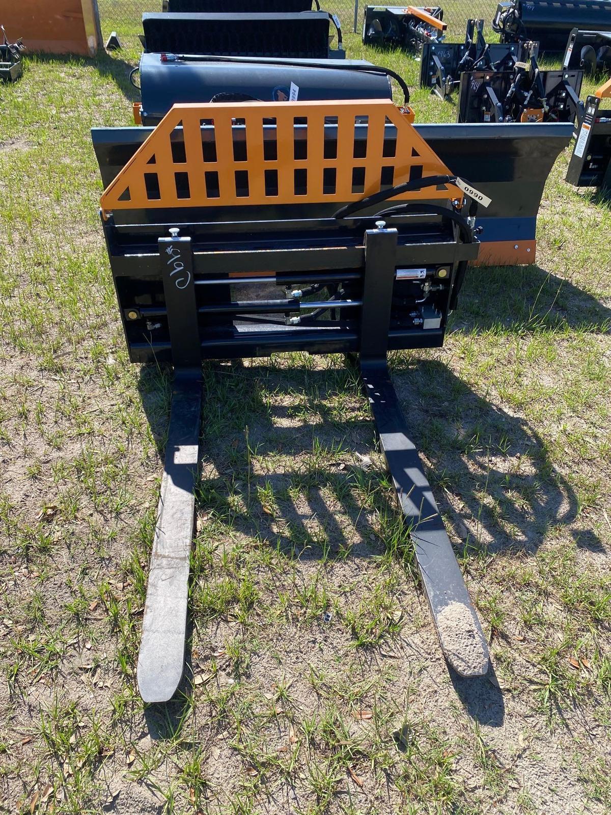 WOLVERINE PALLET FORK HYDRAULIC ADJUSTABLE