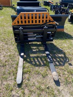 WOLVERINE PALLET FORK HYDRAULIC ADJUSTABLE