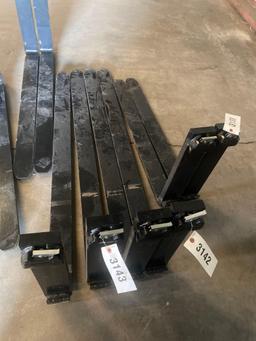 NEW 2024 WOLVERINE FORKLIFT FORK