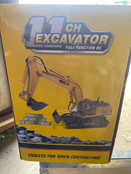 ALLOY REMOTE CONTROLLED EXCAVATOR TOY 1531