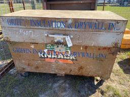 LARGE JOB SITE TOOL BOX