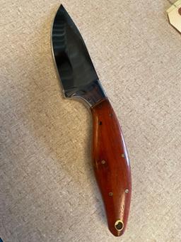 KNIFE