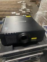 PROJECTOR