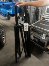 SPEAKER STAND