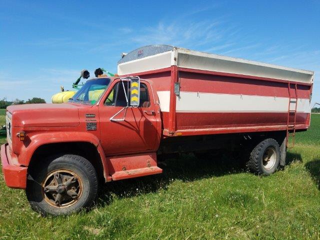 1978 CHEVROLET C65 GRAIN TRUCK