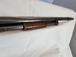 Mfg 1936 Winchester Model 12 16 gauge full choke,