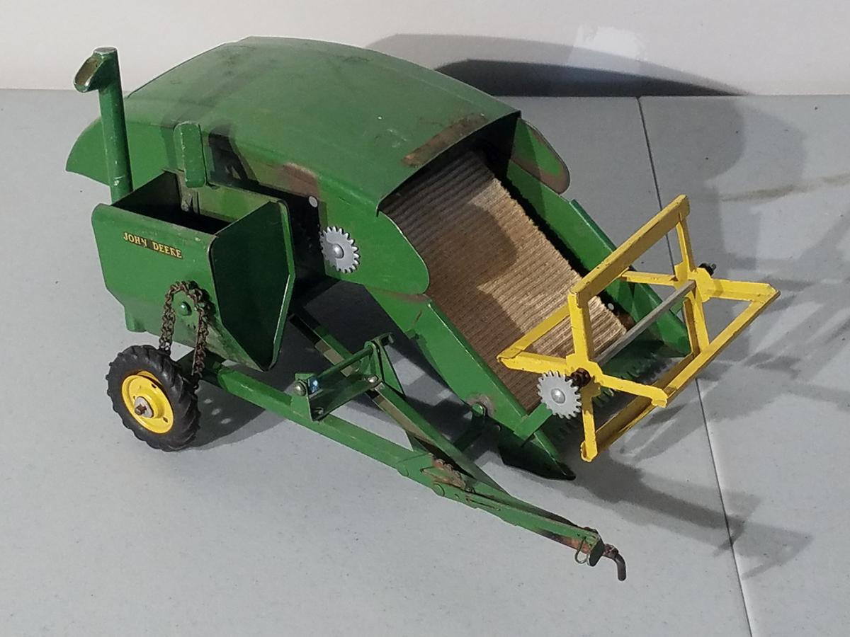 Vintage John Deere Turtle