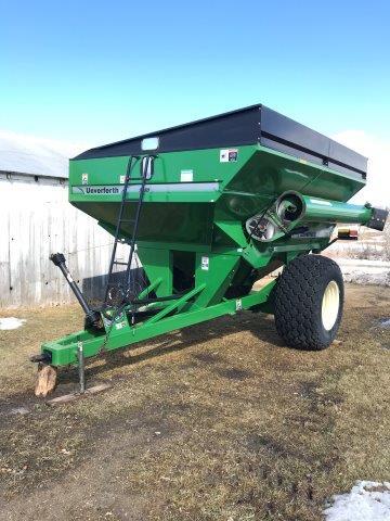 Unverferth Model 7250 Grain Cart