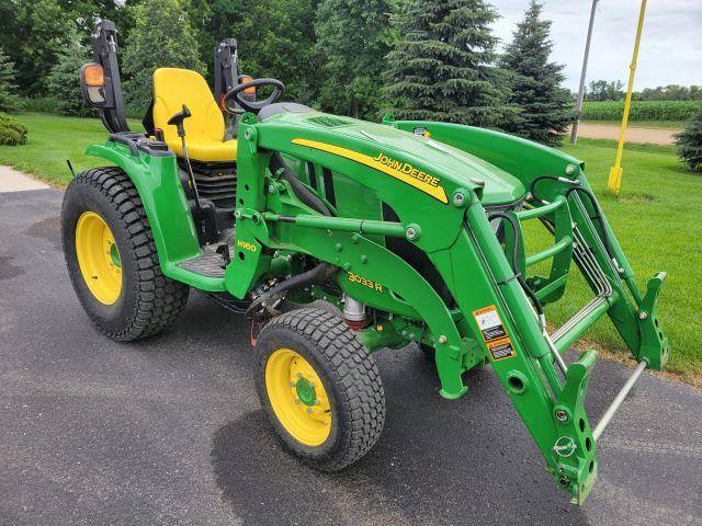 John Deere Model 3033R Dsl MFWD