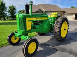 John Deere Model 720 Dsl