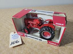 Ertl Britians IHC 300 Utility 3,000,000th Tractor