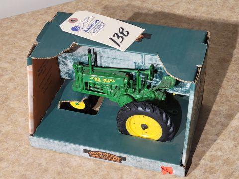 Ertl John Deere 1937 Model B Tractor