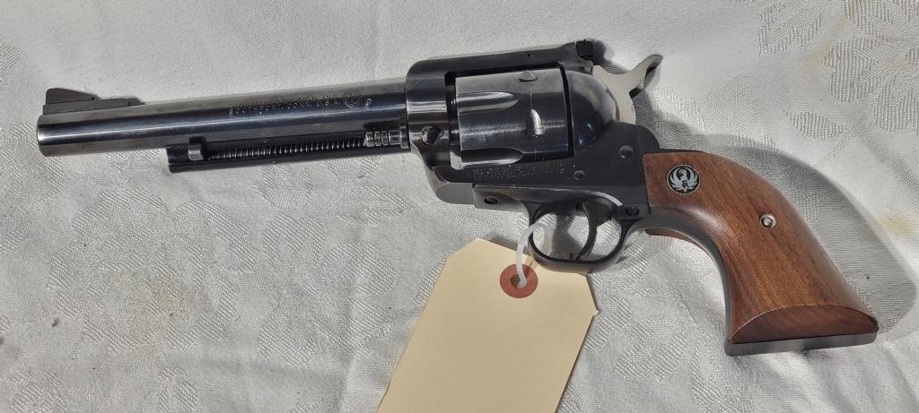 Ruger .357 Revolver New Magnum Model