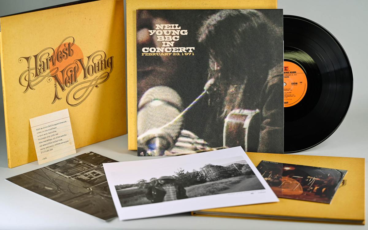 Neil Young "Harvest" 50th Anniversary Box Set