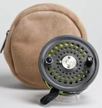 Orvis CFO III Fly Reel & Zip Pouch
