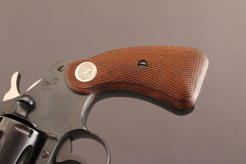 handgun COLT DETECTIVE SPL .38CAL REVOLVER,