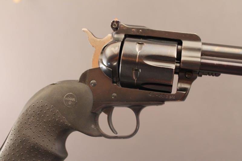 handgun RUGER BLACKHAWK .41CAL REVOLVER