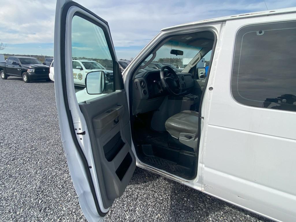 2009 Ford Econoline Wagon Van