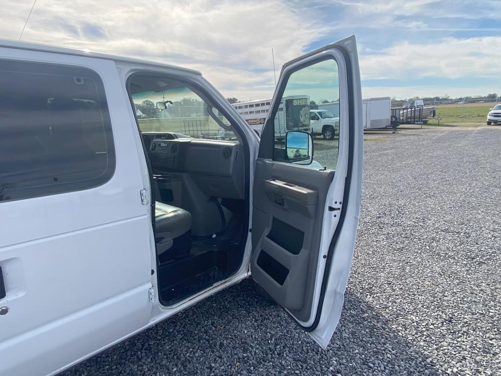 2009 Ford Econoline Wagon Van
