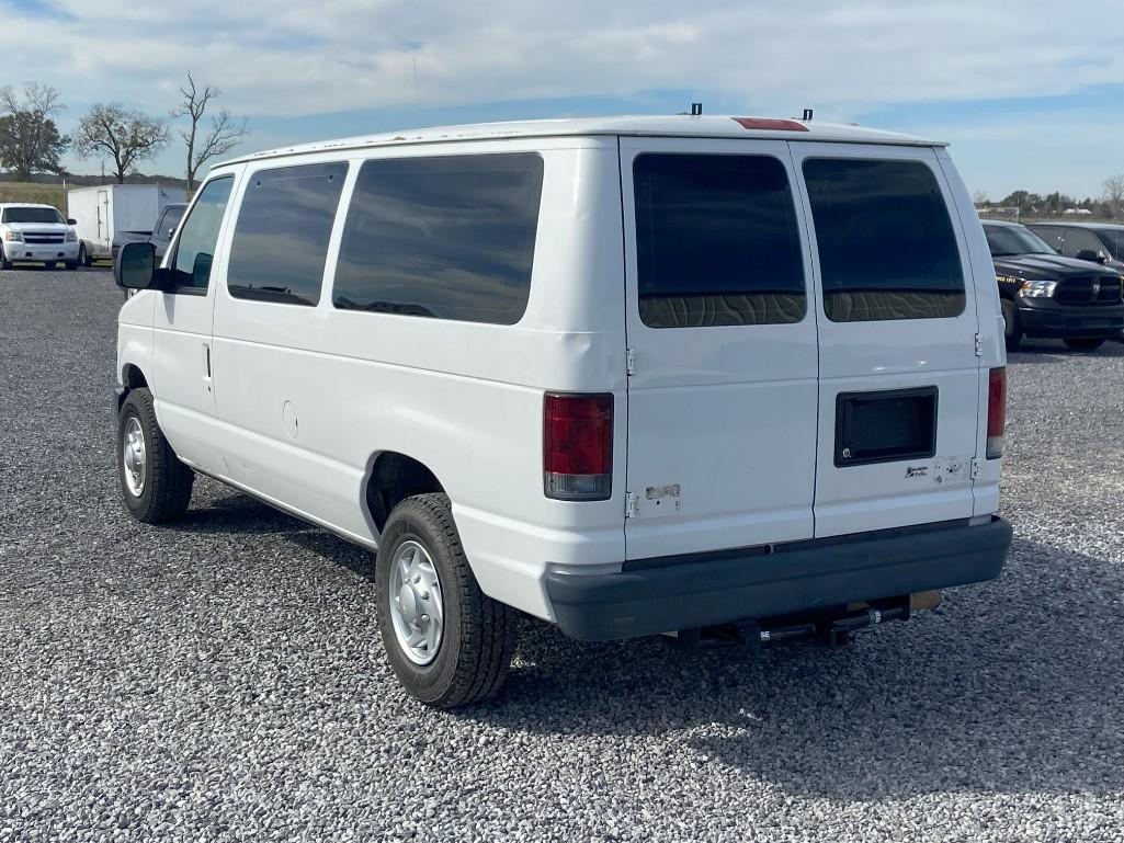 2009 Ford Econoline Wagon Van