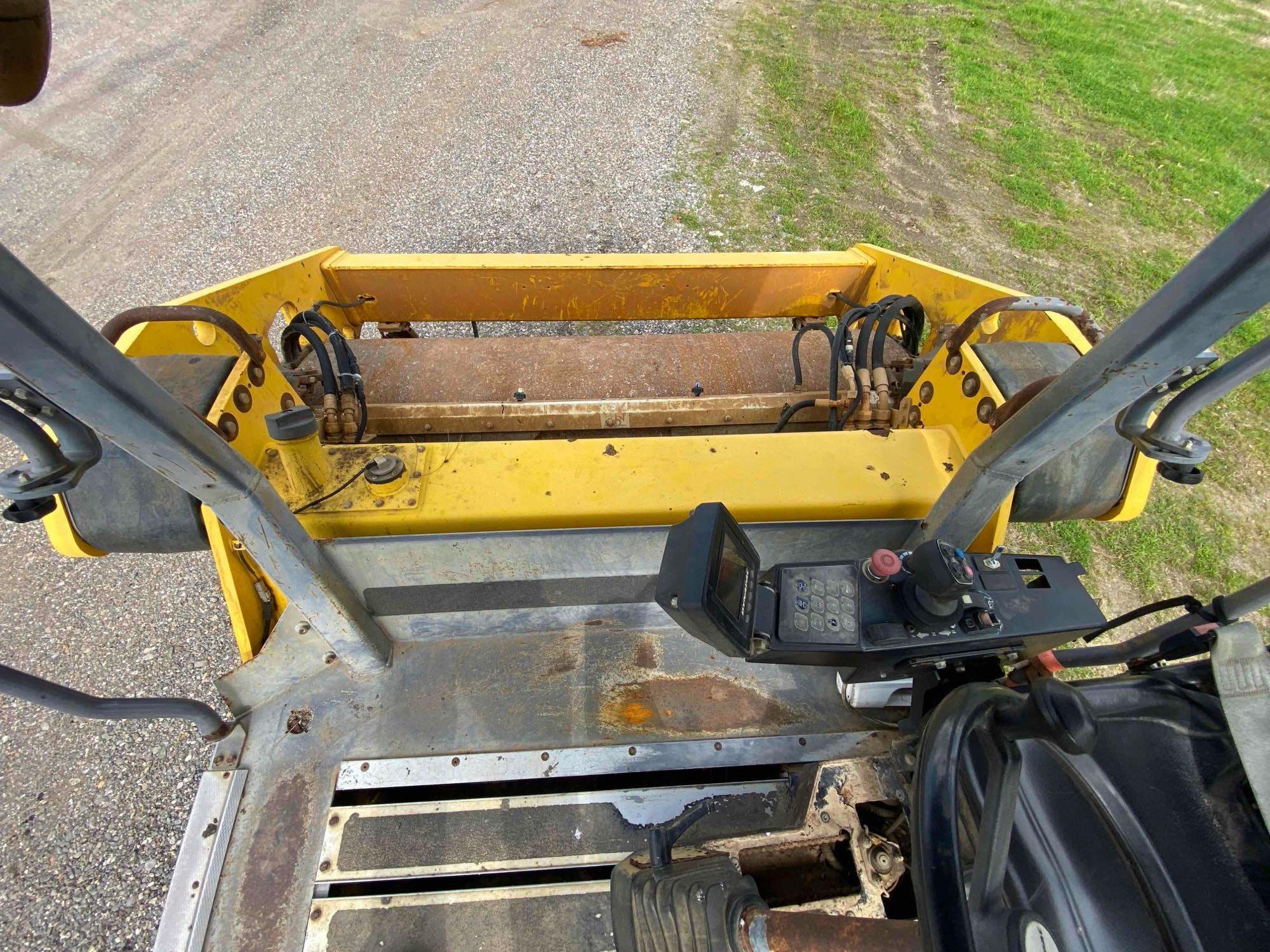 2015 Dynapac CC6200
