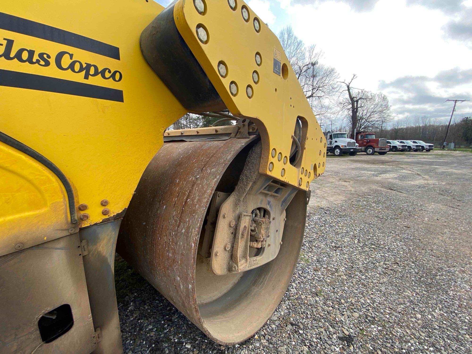 2015 Dynapac CC6200